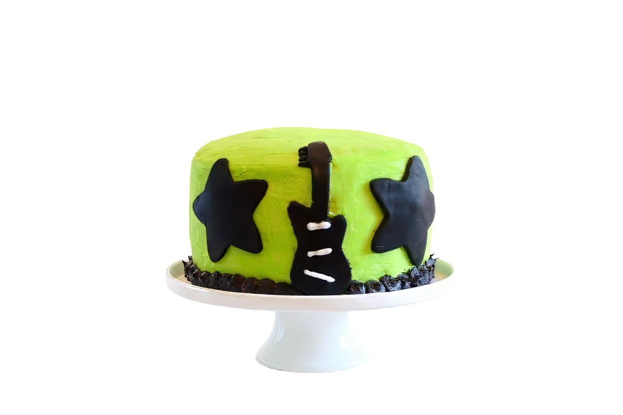 Personalized toddler smash cake for first birthday celebrations